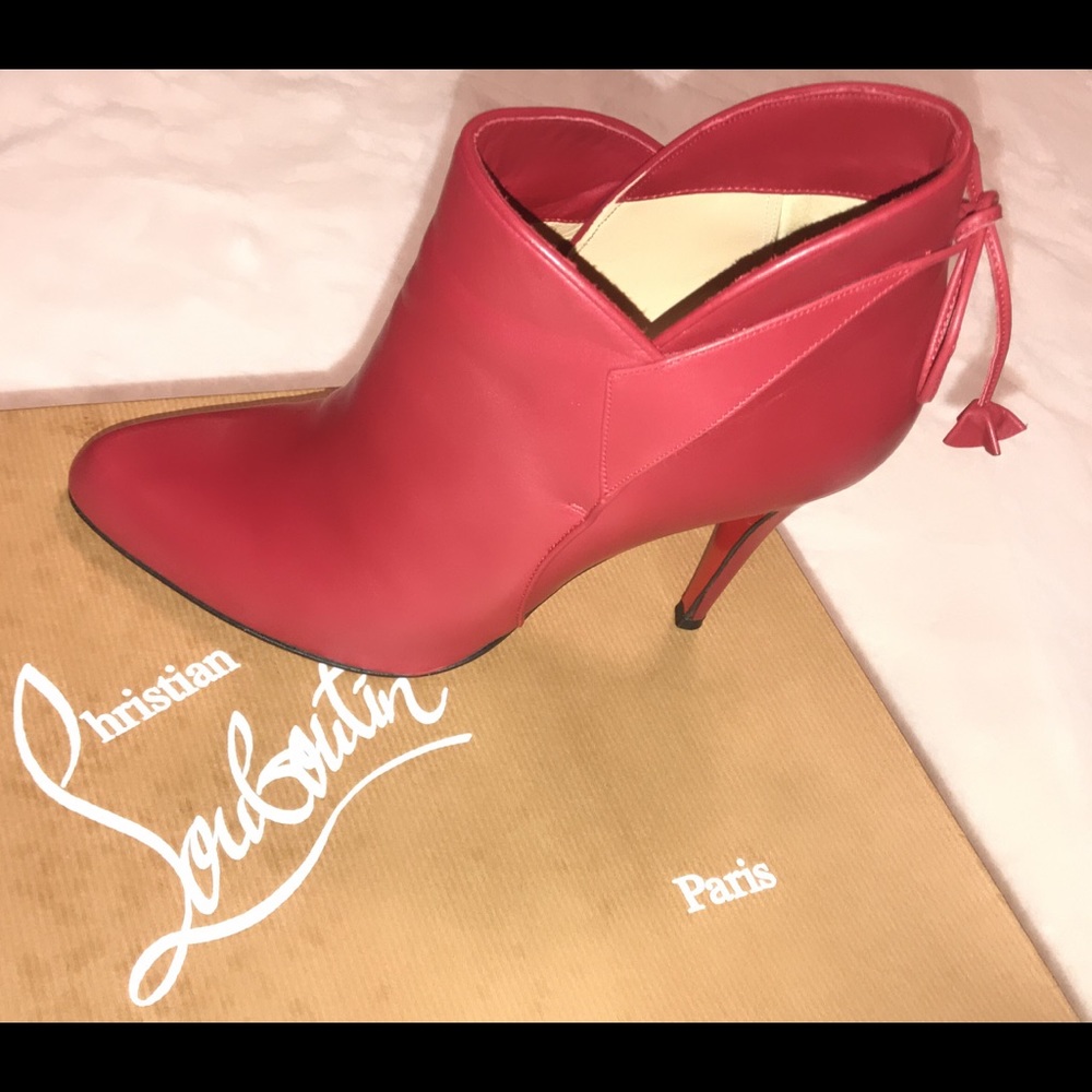 🛑SOLD🛑Christian Louboutin; BEAUTIFUL Red Booties